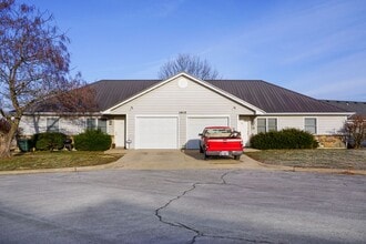 Building Photo - 1905 Del Mar Ct