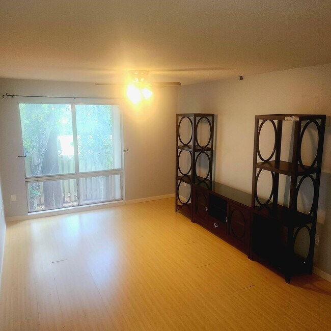 Foto del edificio - 1700 SW 16th Ct