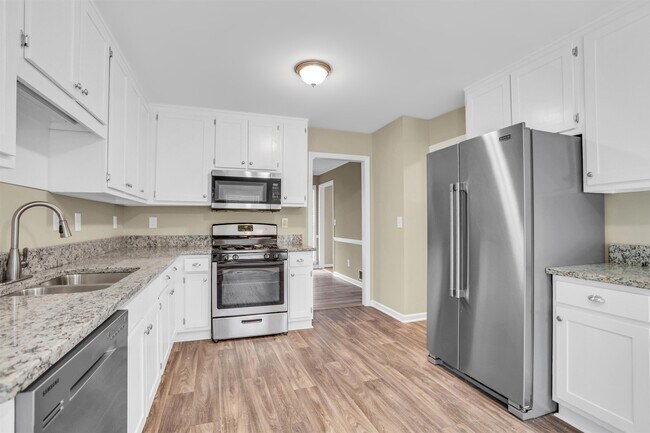 Foto del edificio - 2808 Brookwest Dr SW