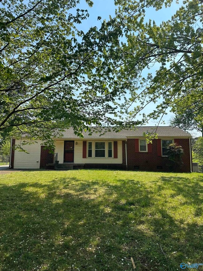 Building Photo - 2113 Norris Rd NW