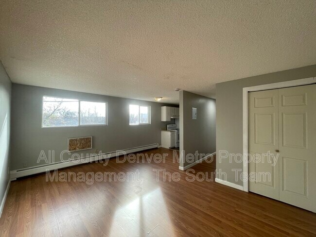 Foto del edificio - 1676 Hanover St