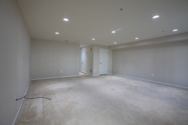 Foto del edificio - Gorgeous 3 BR/2.5 BA Townhome in Hanover!