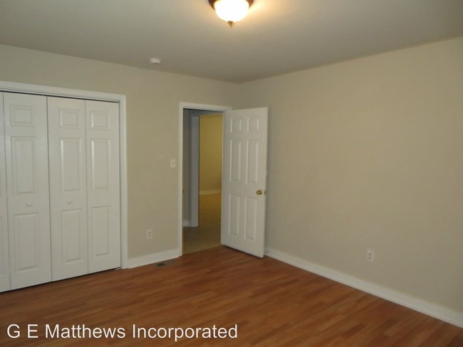 Building Photo - 3 br, 1.5 bath House - 803 Diamond Street