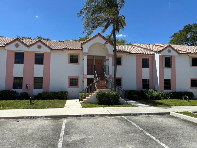 Foto del edificio - 301 Norwood Terrace