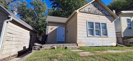 Building Photo - 1317 N 15th St