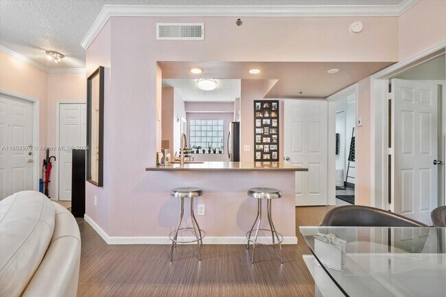 Foto del edificio - 3175 NE 184th St