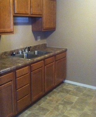 Kitchen - S.I Property Management