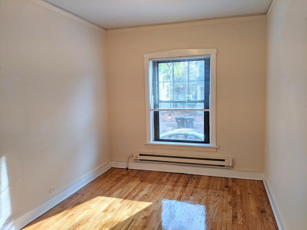 Primary Photo - 1 bedroom in Evanston IL 60201