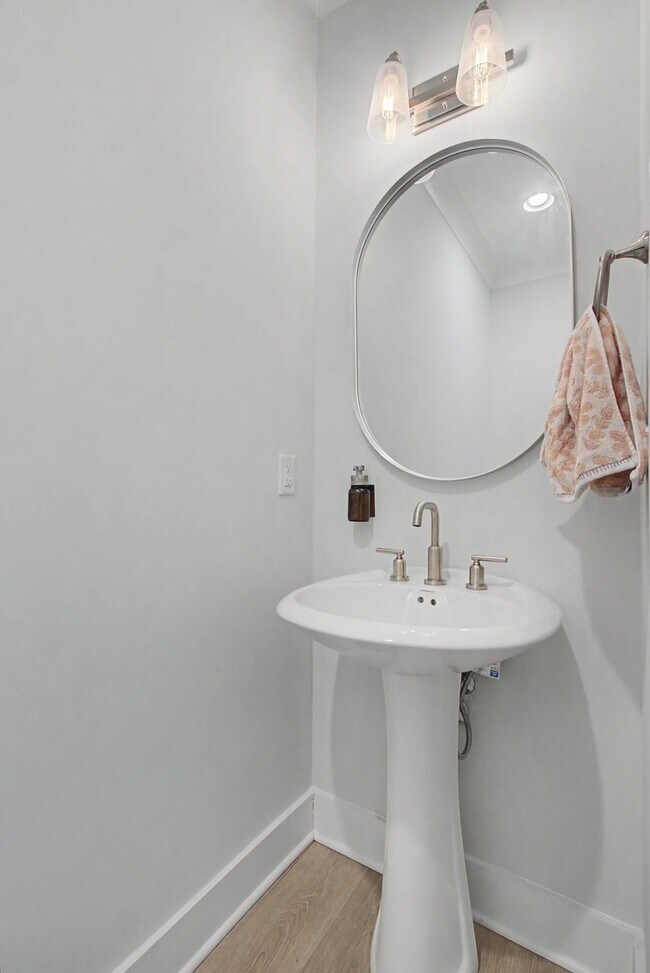 Foto del edificio - 3179 Sassafras Ln