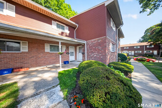 Building Photo - 236 Edgemoor Rd