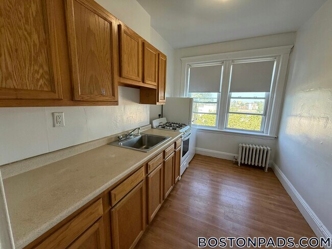 Foto del edificio - 1687 Commonwealth Ave