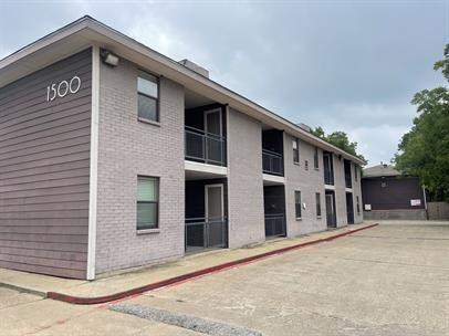 Primary Photo - 1500 N Carroll Ave