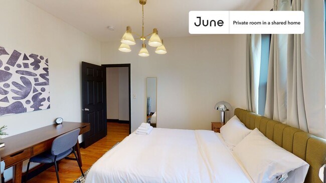 Foto del edificio - Room in Shared 4 bed/2.5 bath home