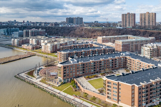 Luxurious waterfront condos redefine living in West New York, NJ.