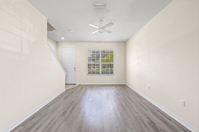 Foto del edificio - 11622 Colony Lake Dr
