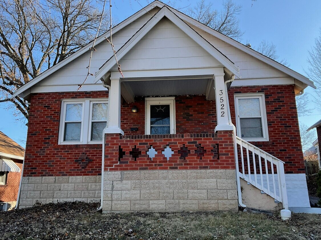 3522 Charlack Ave, St. Louis, MO 63114 House Rental in St. Louis, MO