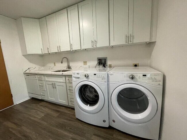 Building Photo - 98-1402-B Koaheahe St. #45 Pearl City, HI ...