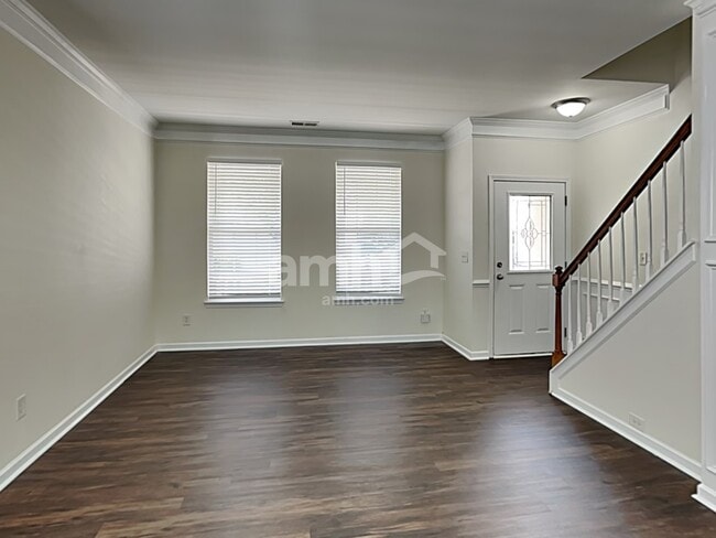 Building Photo - 5006 Lazy Day Ln