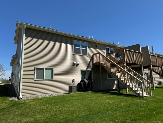 Foto del edificio - 1038 White Tail Ln