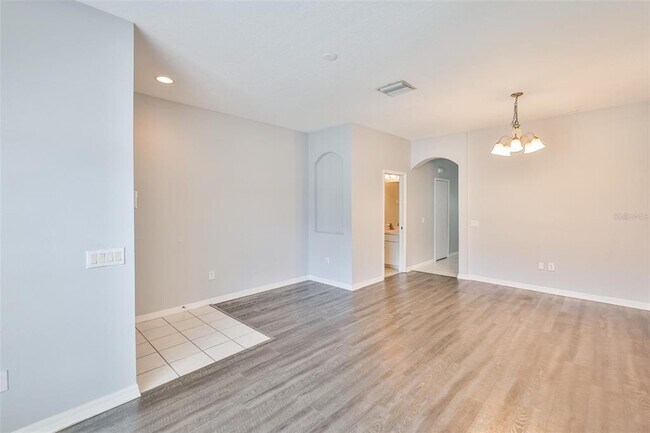 Foto del edificio - 12950 Kings Crossing Dr