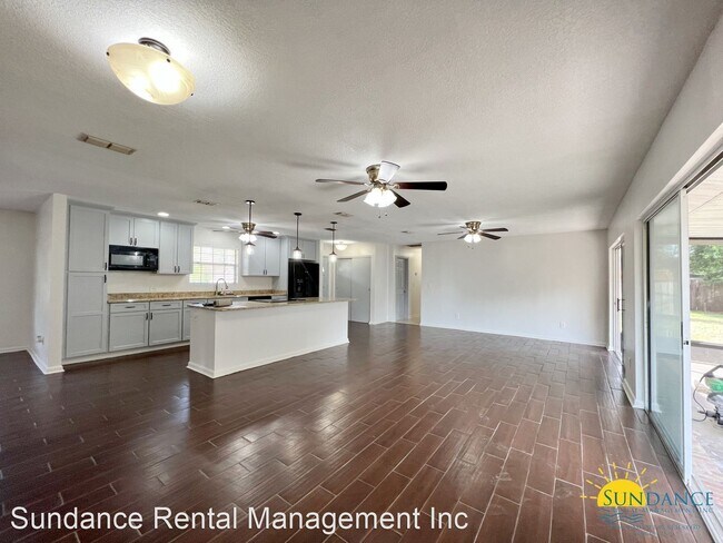 Foto del edificio - 3 br, 2 bath House - 406 Holmes Boulevard