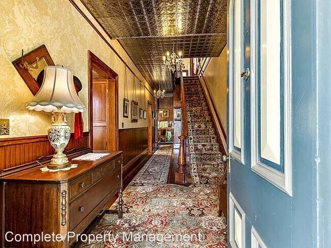 Foto del edificio - 3 br, 3 bath House - 105 W Main St