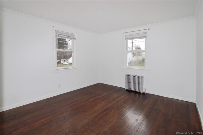 Foto del edificio - 64 E Burnham St