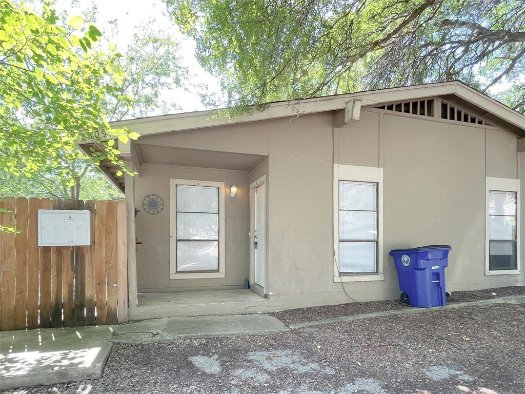 Foto principal - 2809 Parker Ln