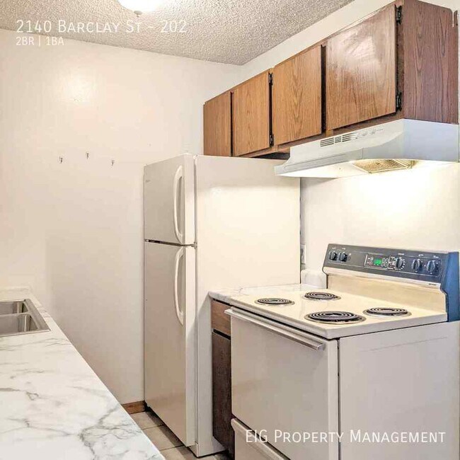 Building Photo - Available 11/15/2023