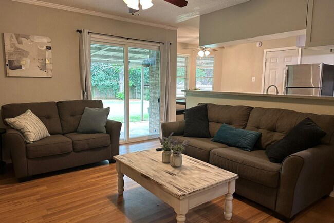 Foto del edificio - 1607 Sagebrush Trl