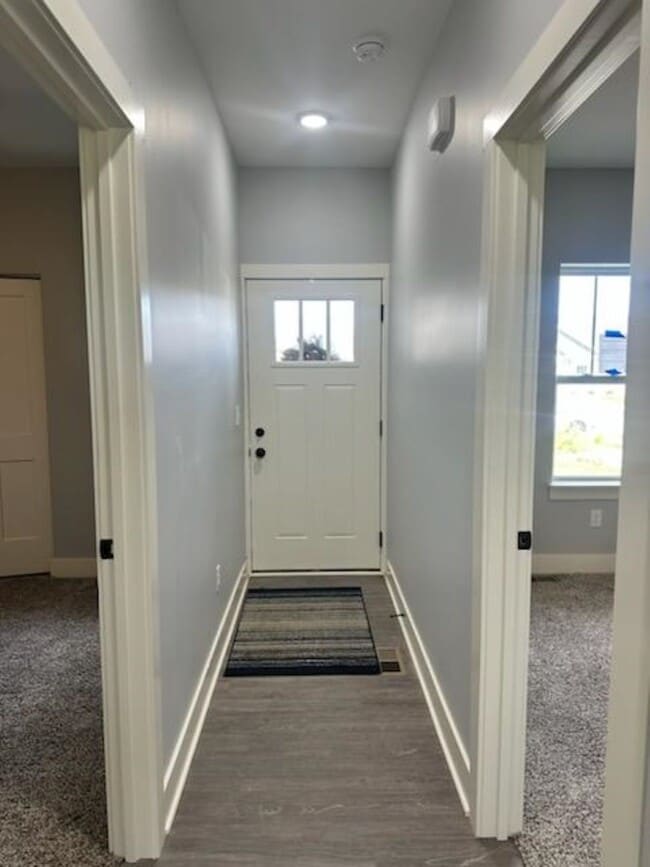 Building Photo - 727 Anjali Ct