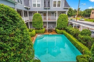 Building Photo - 1621 Heights Blvd