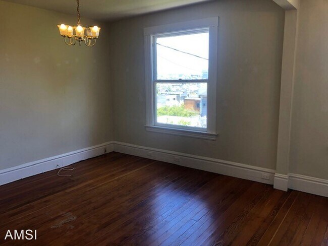 Building Photo - 2 br, 1 bath House - 14 Leona Terrace