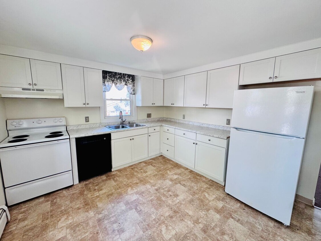 Foto principal - Newly Renovated Year-Round Apartments – St...