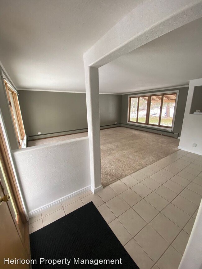 Foto del edificio - 3 br, 1.5 bath House - 810 Anderson Rd