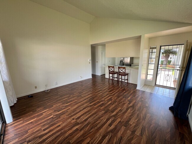 Building Photo - Mililani Town - 2 bedrooms, 1 bathroom home with large yard and 2-car garage