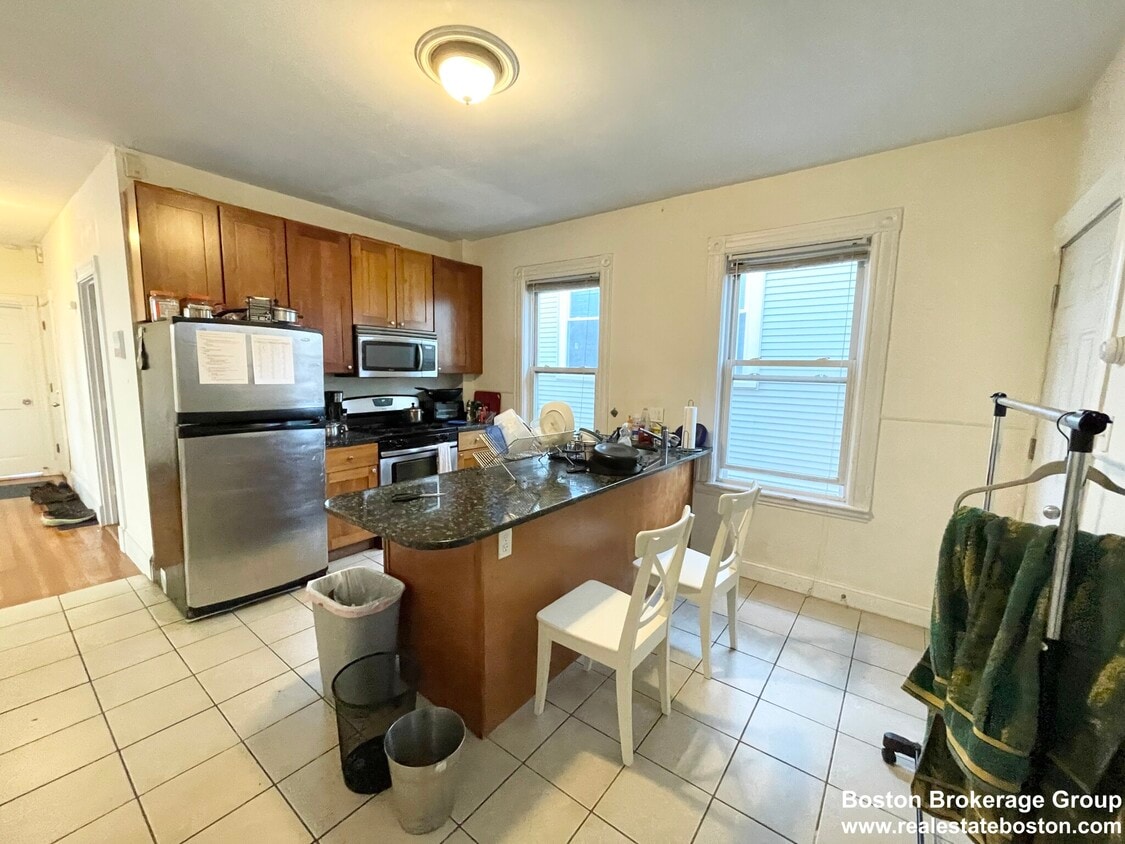 Photo - 17 Sachem St. #3 Mission Hill