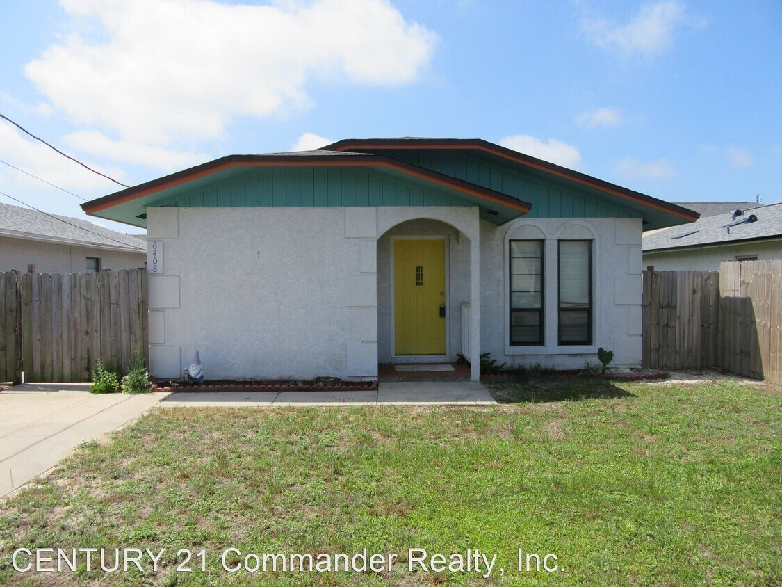 2 br, 2 bath House 6408 Lenawee St. House Rental in Panama City, FL