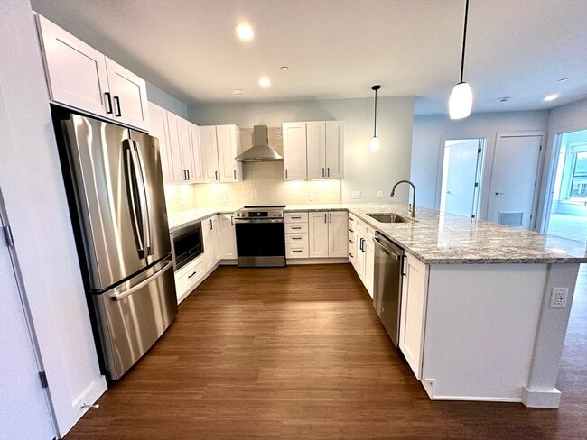 Building Photo - 45 E Central St