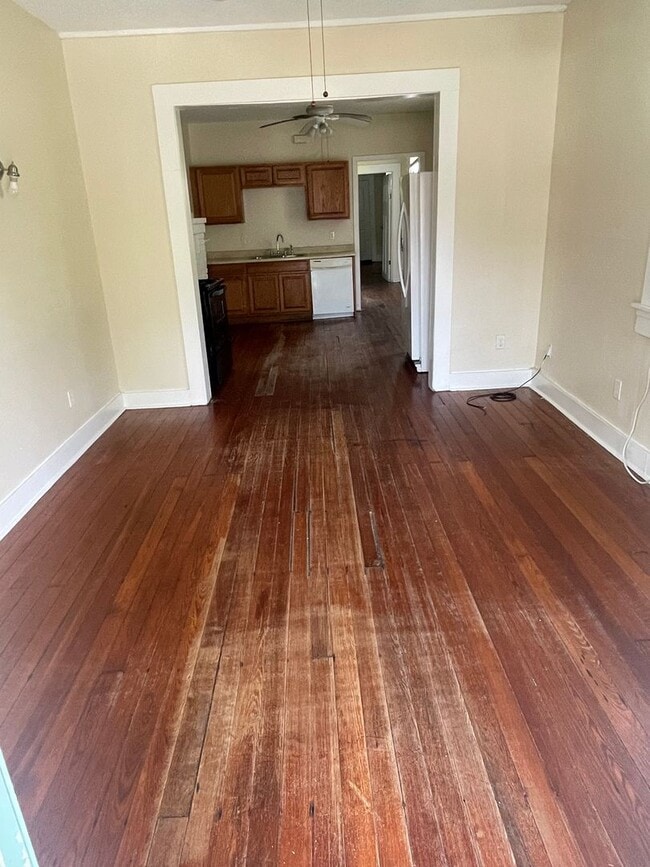 Photo - 3BD/2BA Independent Bedrooms, W/D Included... Townhome