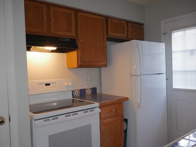 Foto del edificio - 4949 Hamilton Wolfe Rd