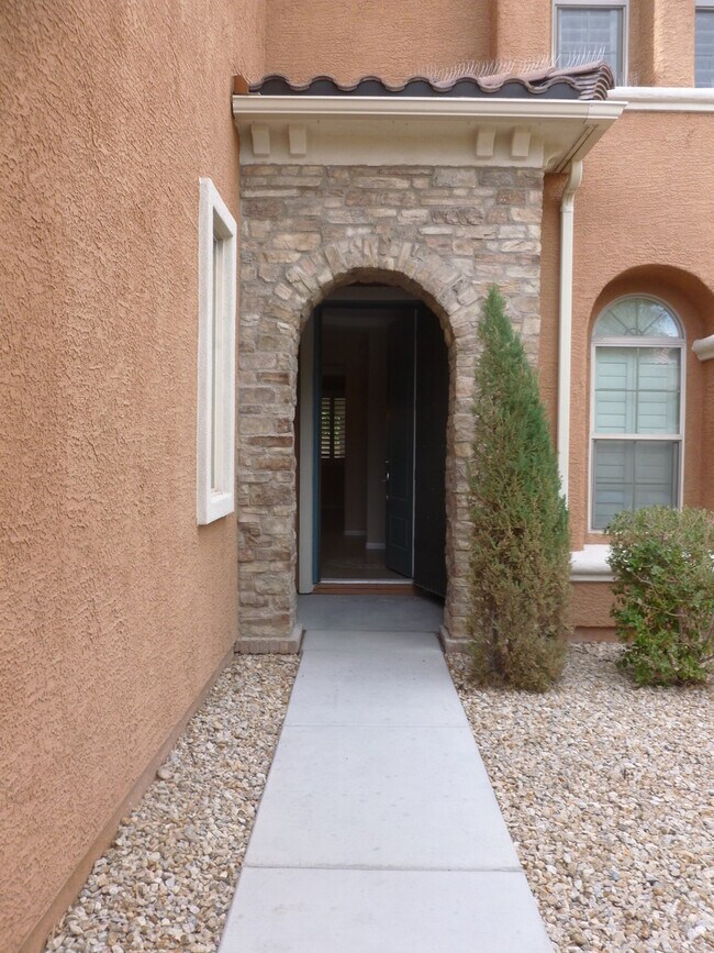 Foto del edificio - 7210 Campolina Ct