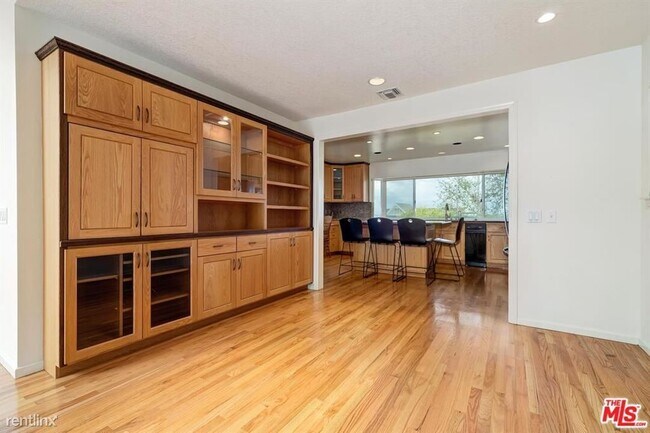 Building Photo - 3 br, 3 bath House - 18409 Wakecrest Dr