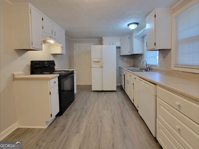 Foto del edificio - 516 Pendergrass Rd