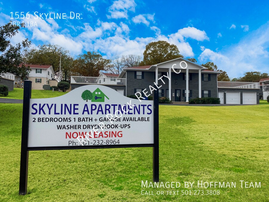 Primary Photo - 1556 Skyline Dr