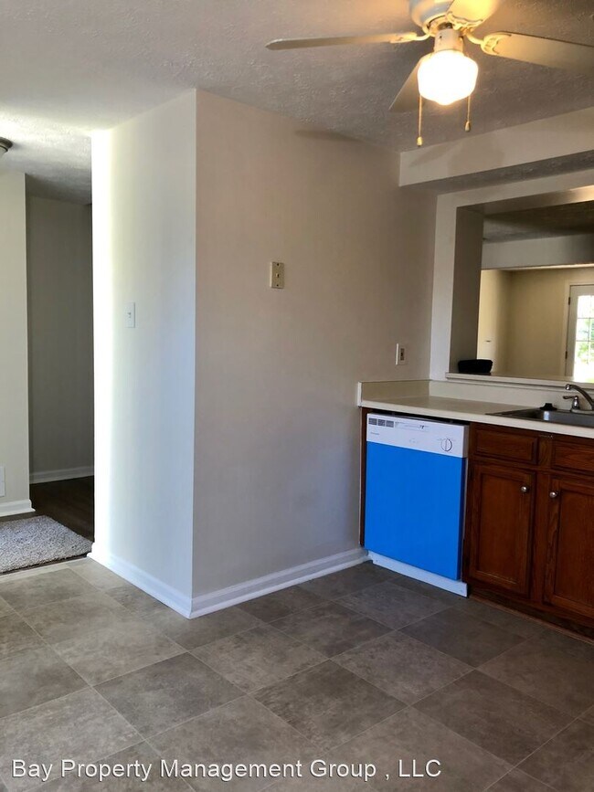 Building Photo - 3 br, 3.5 bath House - 23 Spirit Lane