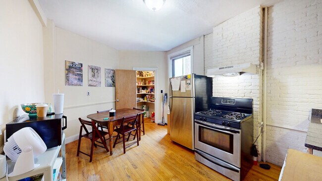 Foto del edificio - 86 Hammond St