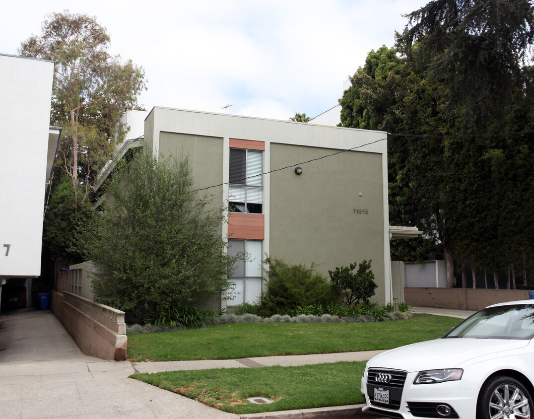 11915 Kiowa Ave, Los Angeles, CA 90049 Apartments in Los Angeles, CA