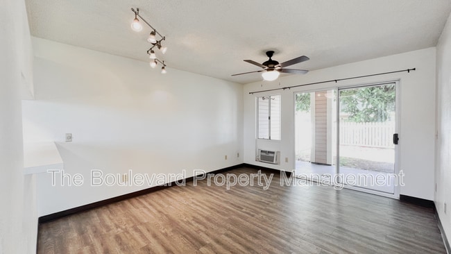 Building Photo - 94-513-513 Lumiaina St