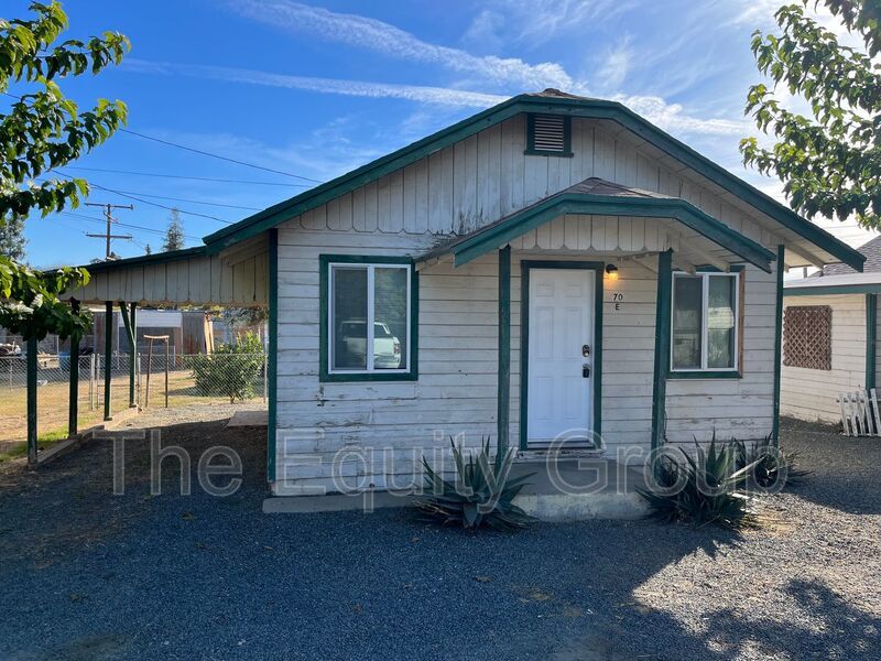 Primary Photo - 70 E Yates Ave